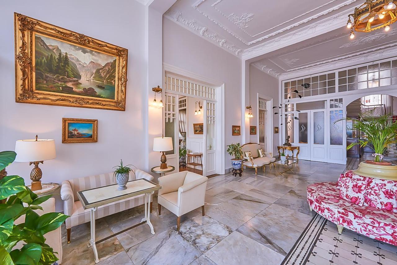 Splendid Palace Adalar Exterior photo